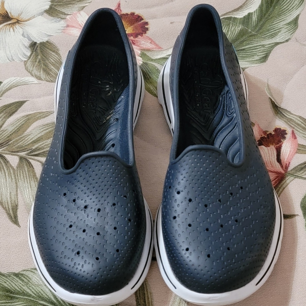 #460 Skechers Cali Gear GO WALK Rubber Slip Ons Black (SEE DESCRIPTION) - Picture 8 of 8